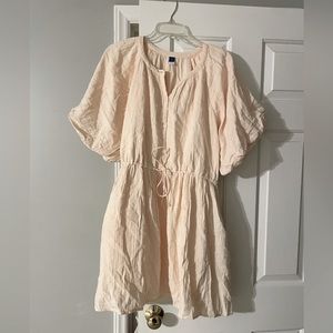 NWT cream Old Navy waisted defined dress